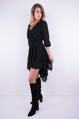 Wyjściowa czarna sukienka z dłuższym tyłem