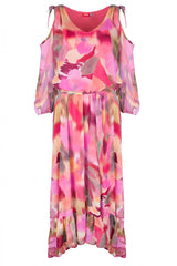 Długa sukienka z odkrytymi ramionami