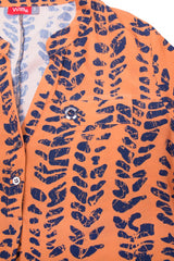 ENERGETYZUJĄCA BLUZKA ZE STÓJKĄ