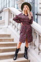 Sukienka w kolorową panterkę