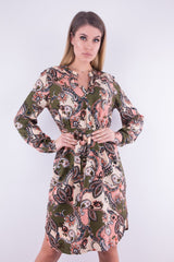 Sukienka w orientalny kwiatowy print