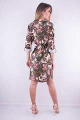 Sukienka w orientalny kwiatowy print