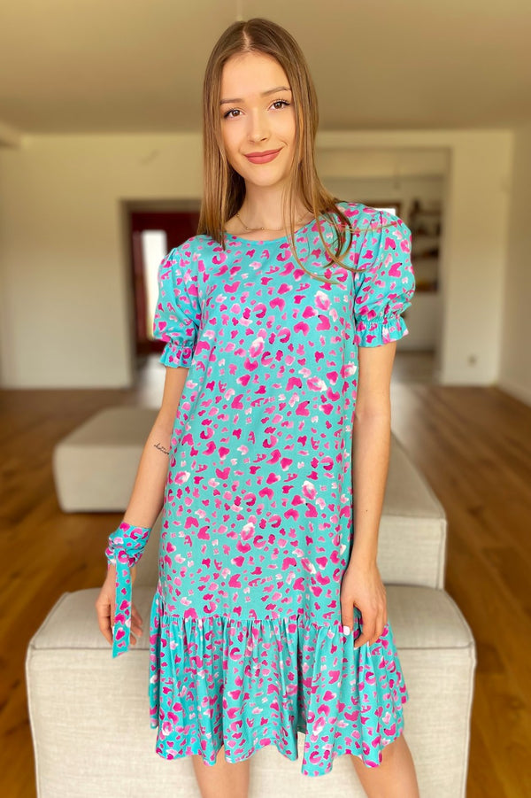 Błękitno-różowa sukienka